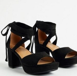 Torrid black strappy platform tapered heels wide width(NWOT)